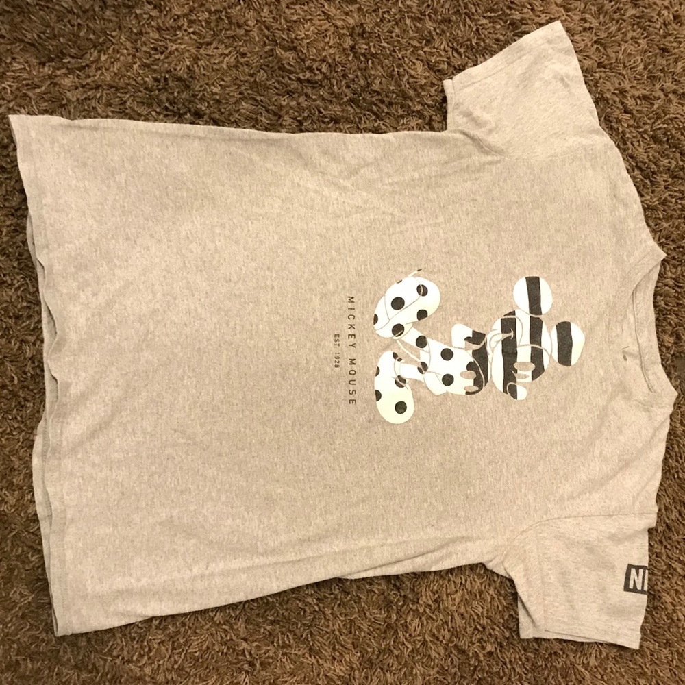 Mickey mouse tee